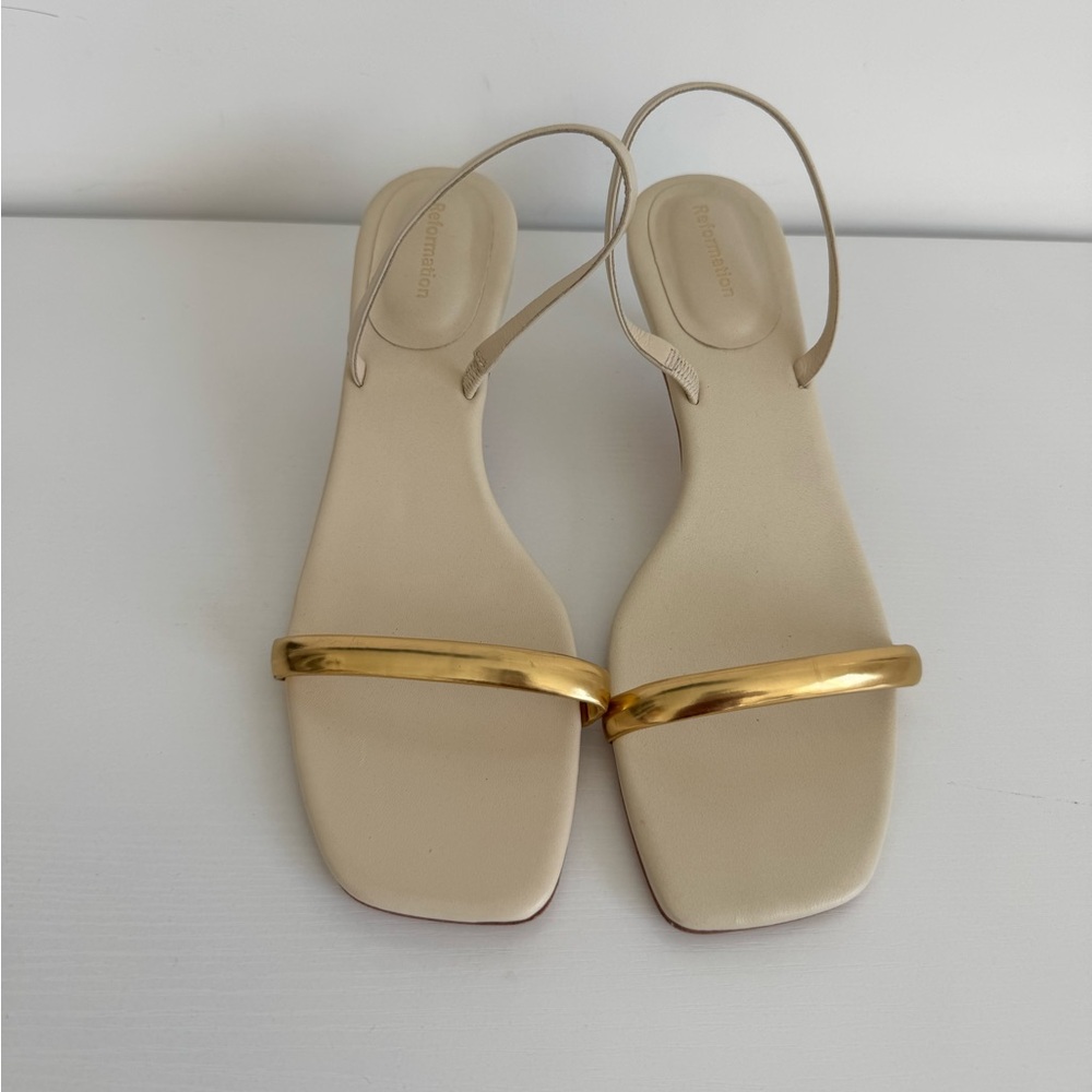 Reformation Samantha Kitten Heeled Sandal - Picture 6 of 13